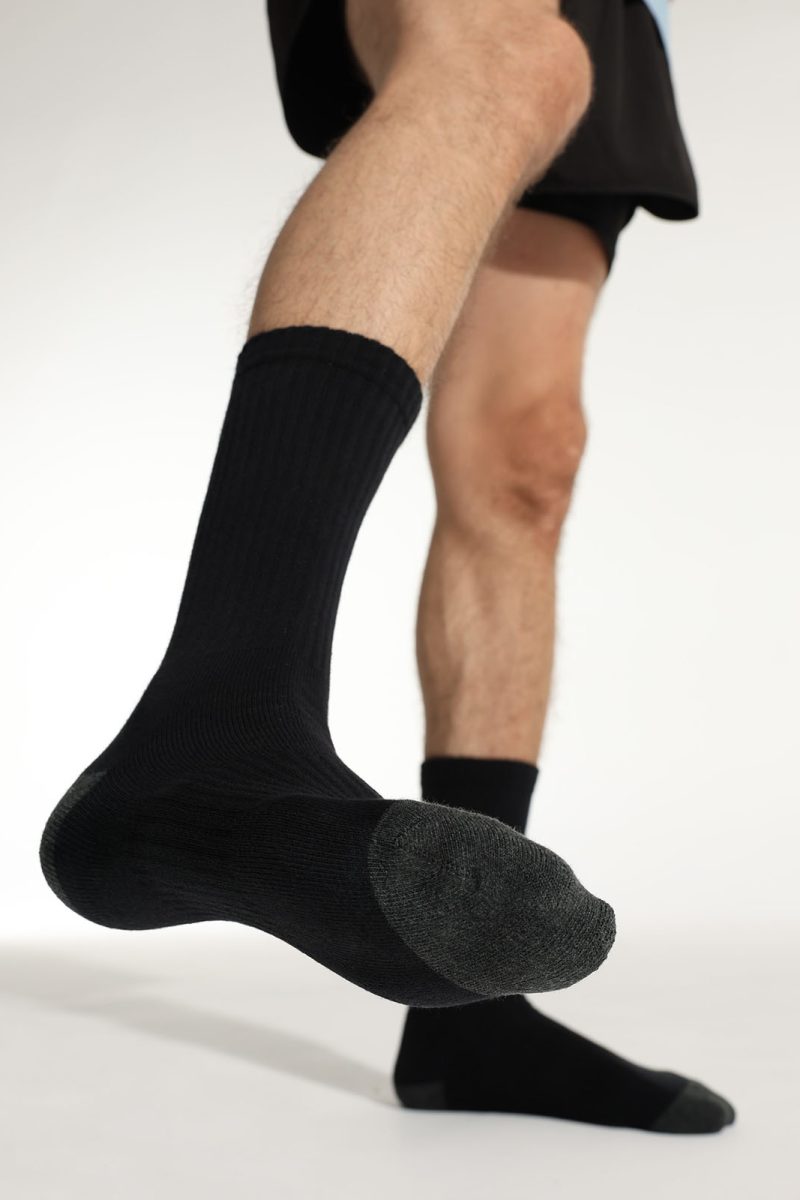 Men's Athletic Cushioned Mid-Calf Socks