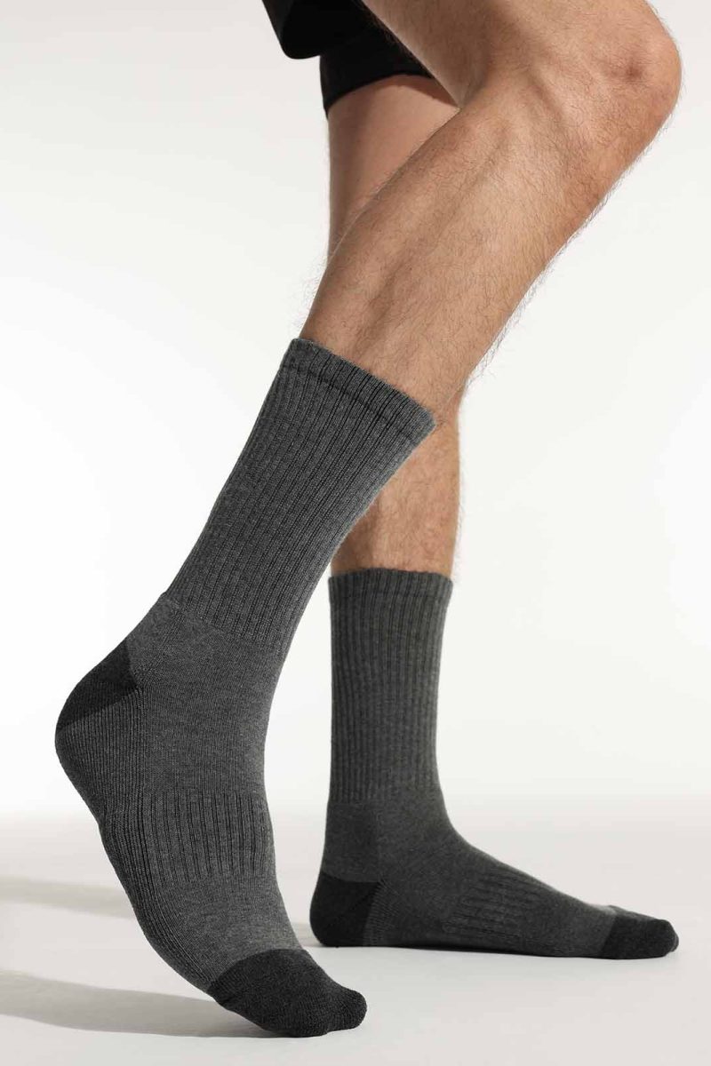 Men's Athletic Cushioned Mid-Calf Socks