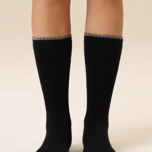 ct07womenblack.jpg