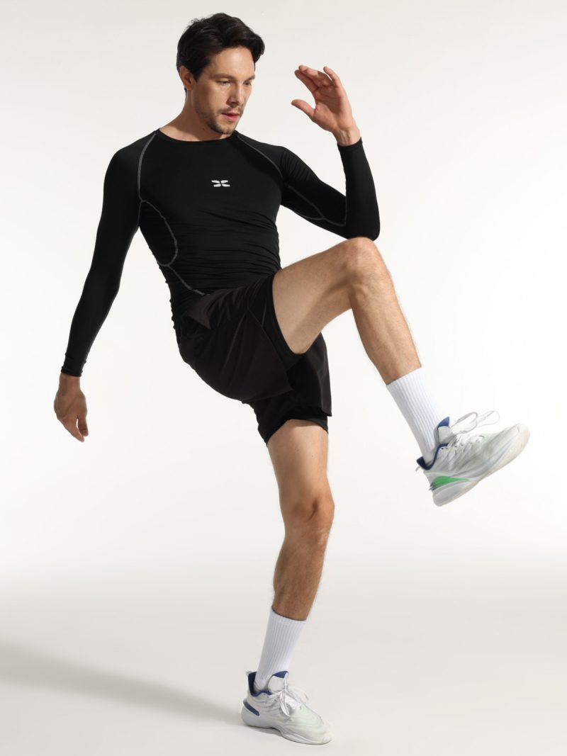 Men's Outdoor Athletic Mid-Calf Socks