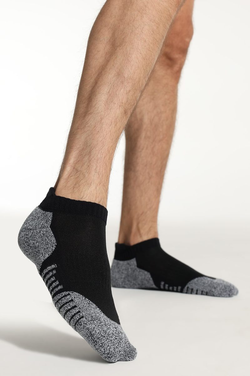Unisex Athletic Cushioned Ankle Socks